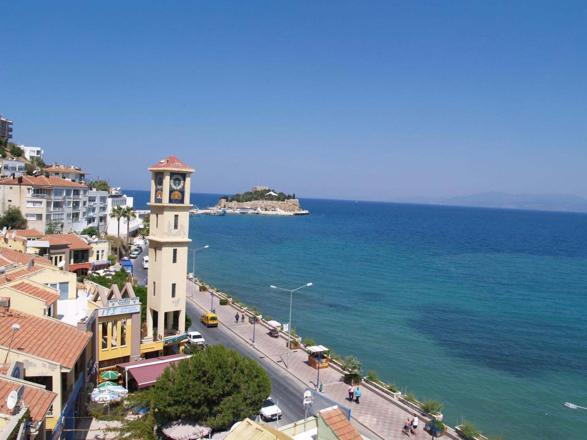 Kayhanbey Hotel Кушадасъ Екстериор снимка